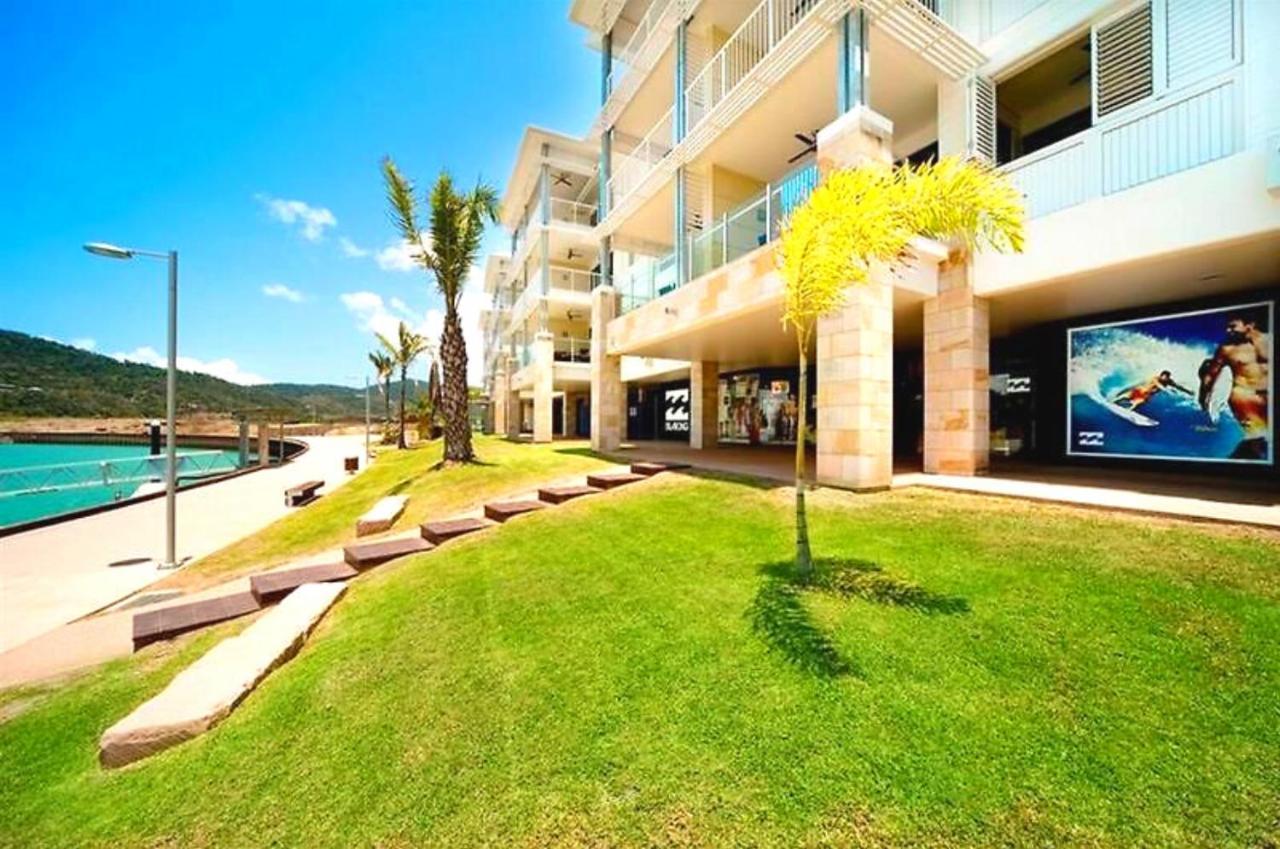 Absolute Luxury Marina Lifestyle At The Port Of Airlie Beach Ngoại thất bức ảnh